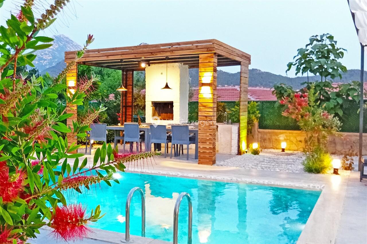 Villa Mamon Luxury Life — 153