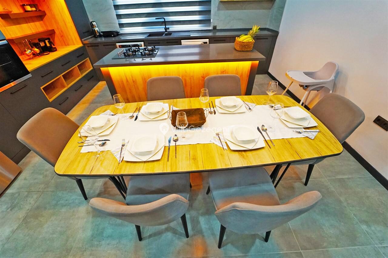 Villa Mamon Luxury Life — 176