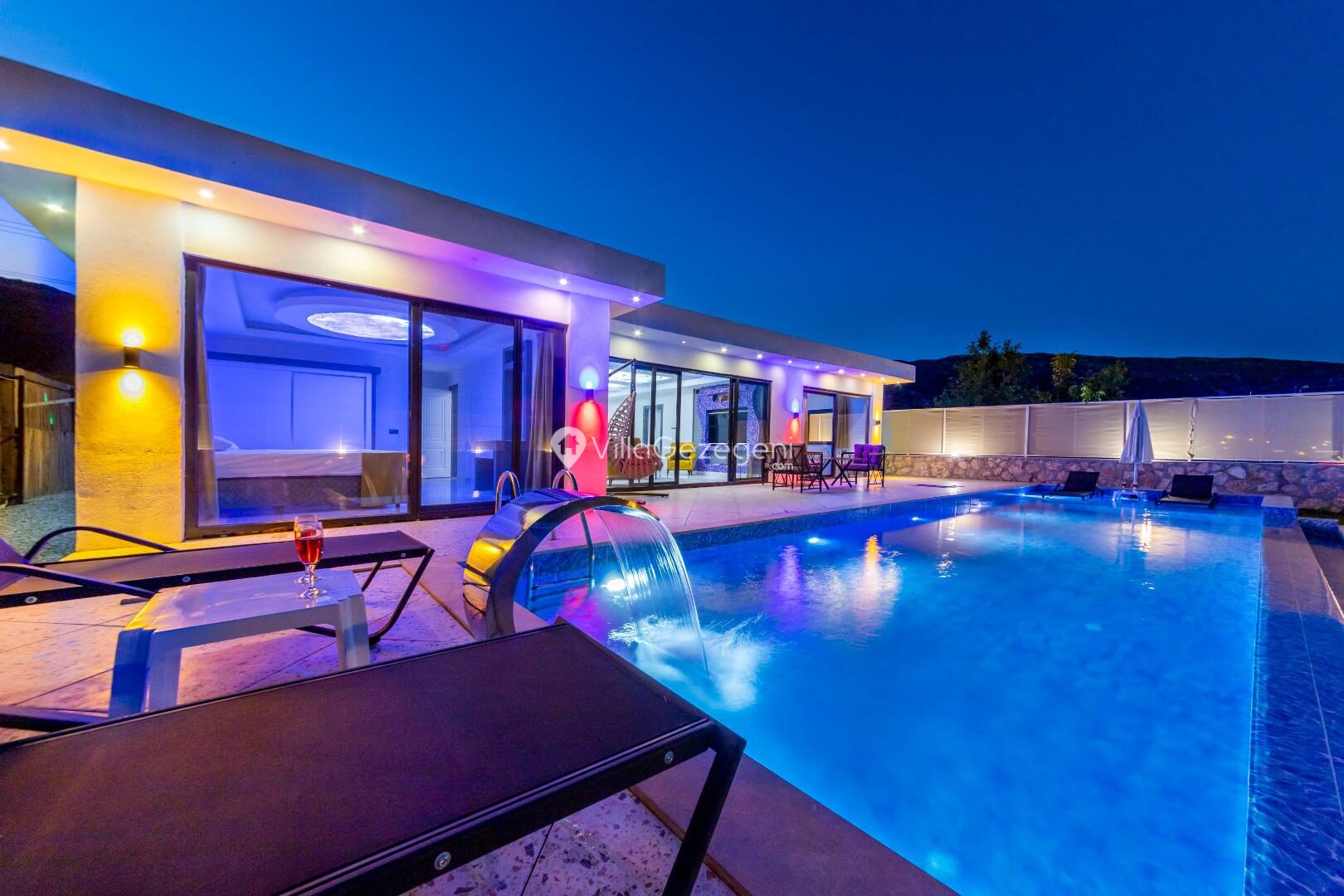 Villa Guru — 4