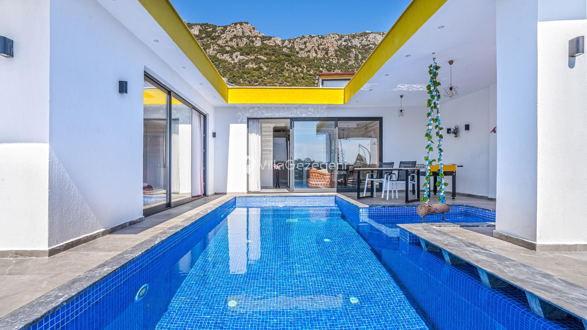 Villa Ecrin — 8