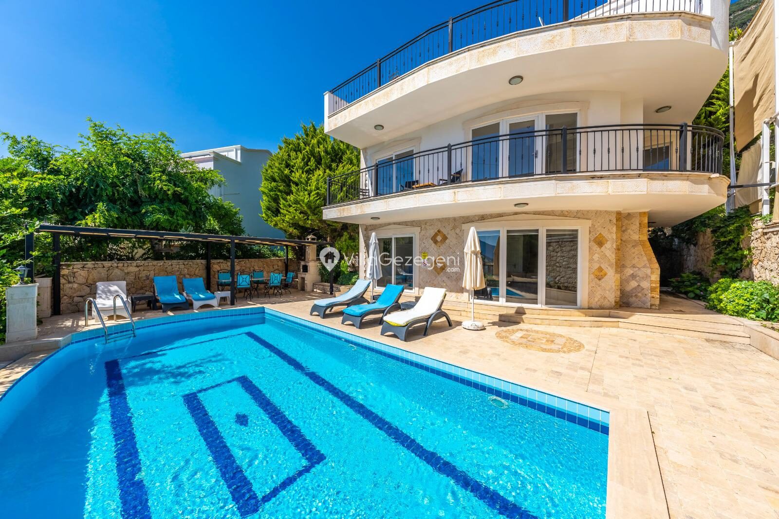 Villa Sarnıç — 1