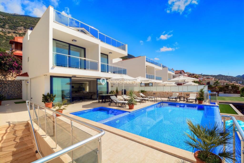 Villa Kalkan 3 — 6