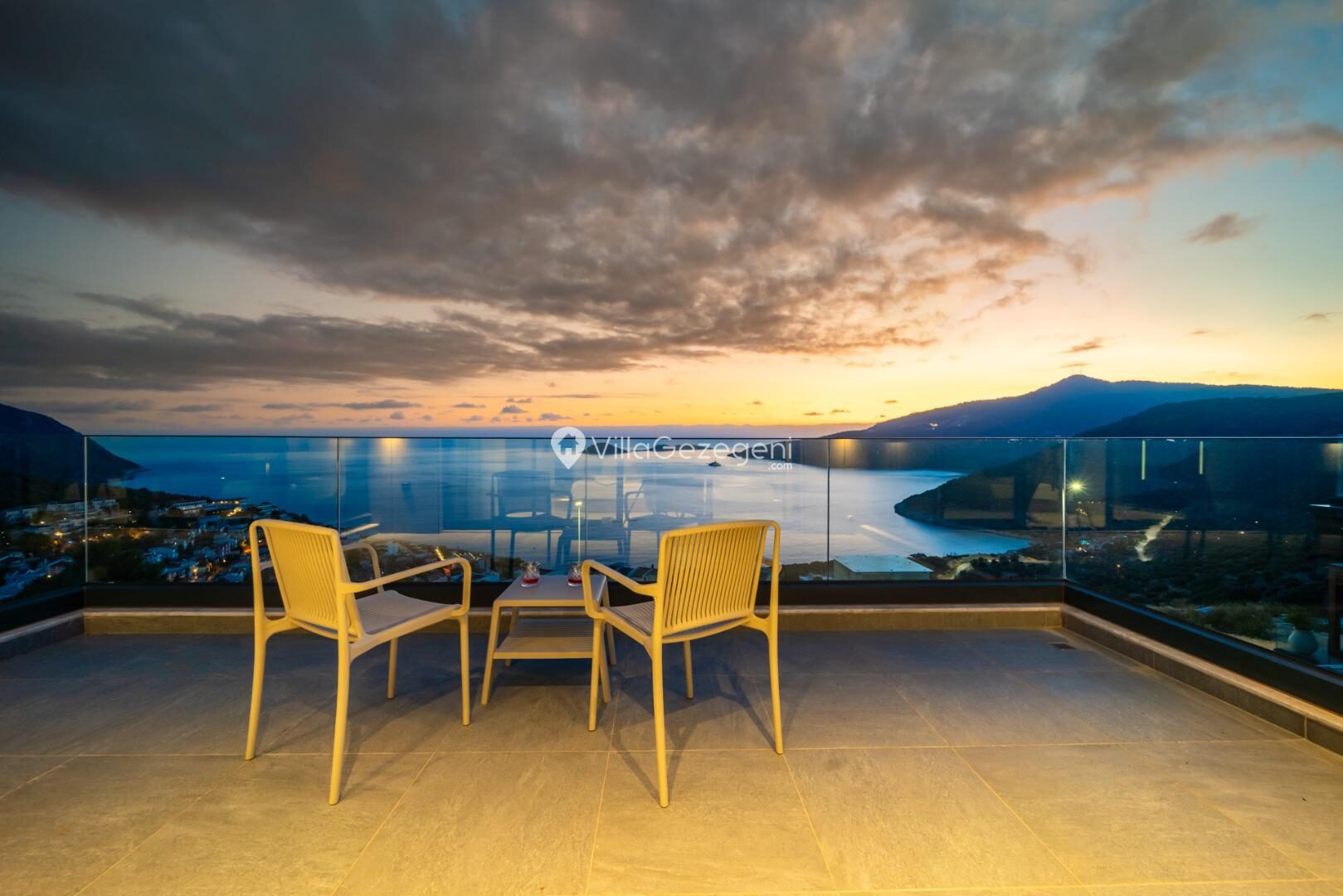 Villa Aura G — 52