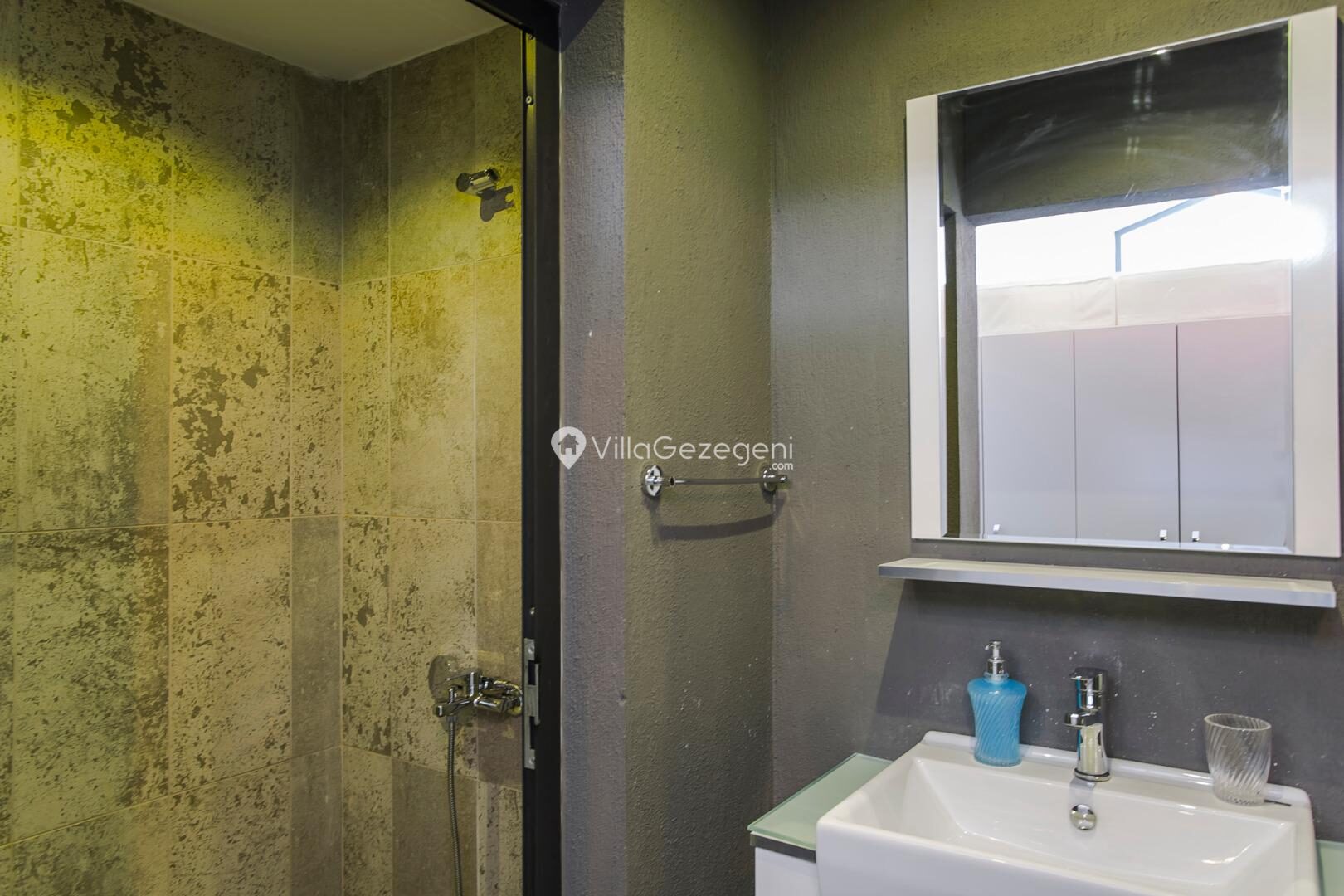 Villa Sarp — 9