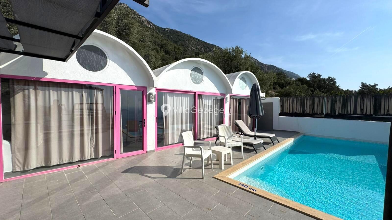 Villa Adora 2 — 8