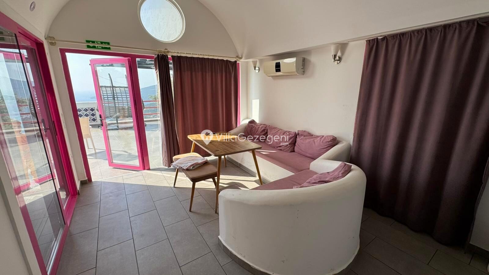 Villa Adora 2 — 14