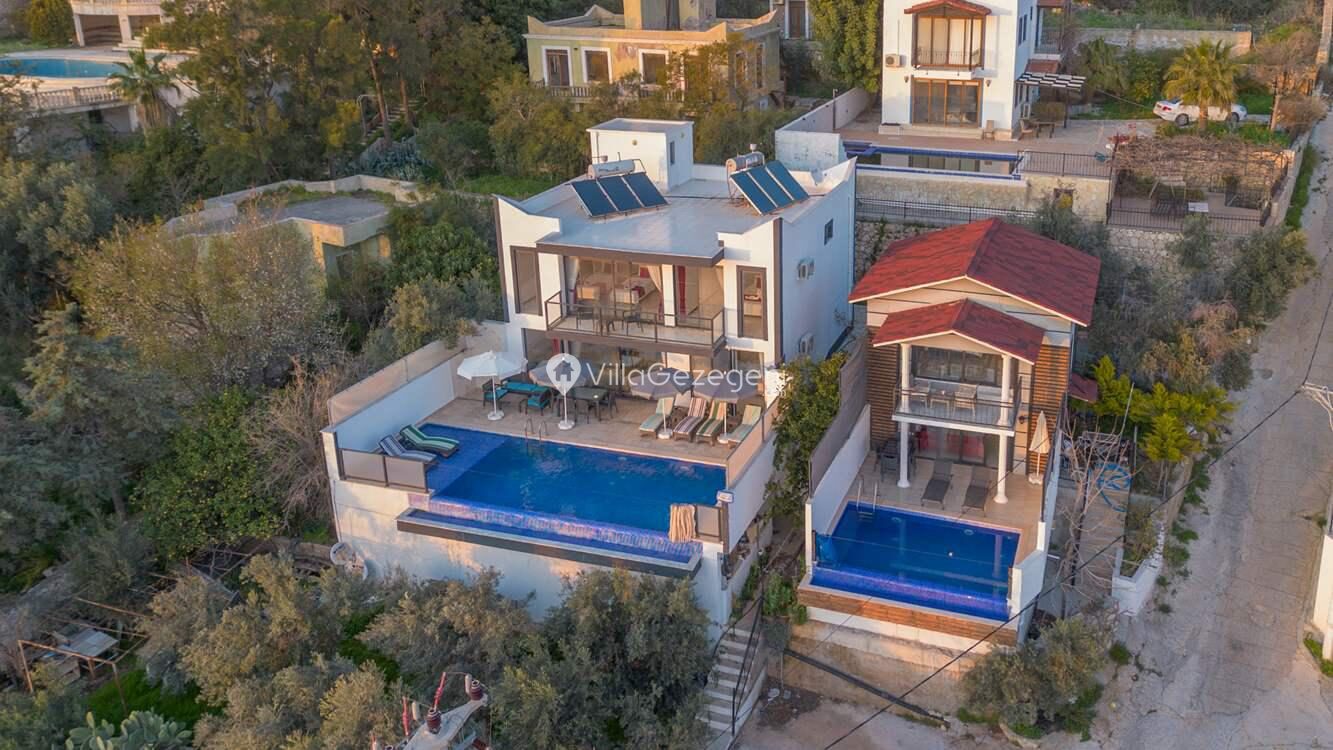 Villa Bercesti — 19