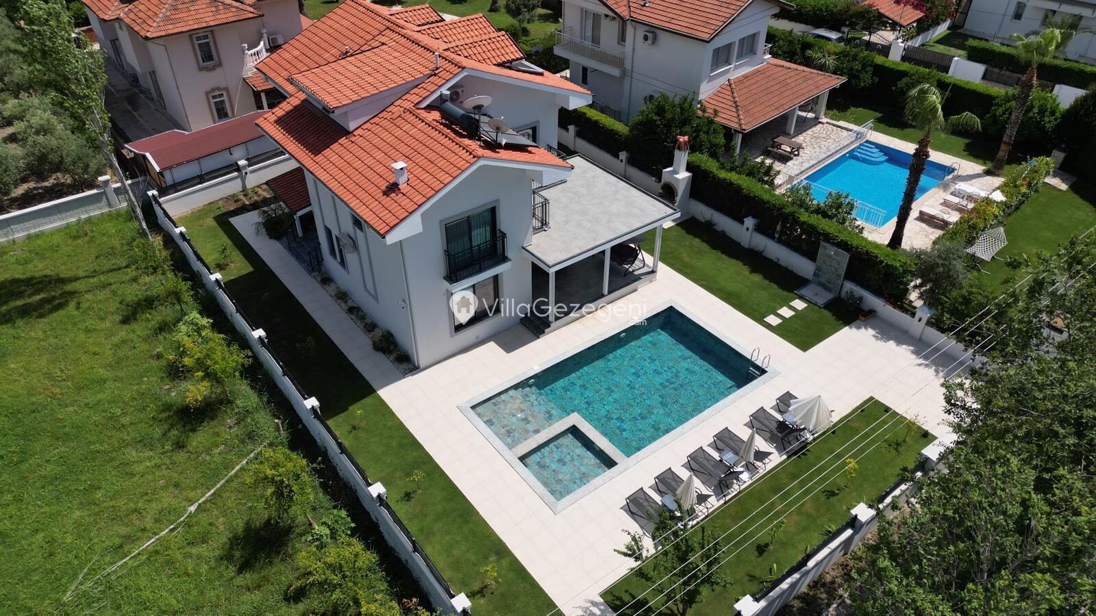 Villa Tomris — 14