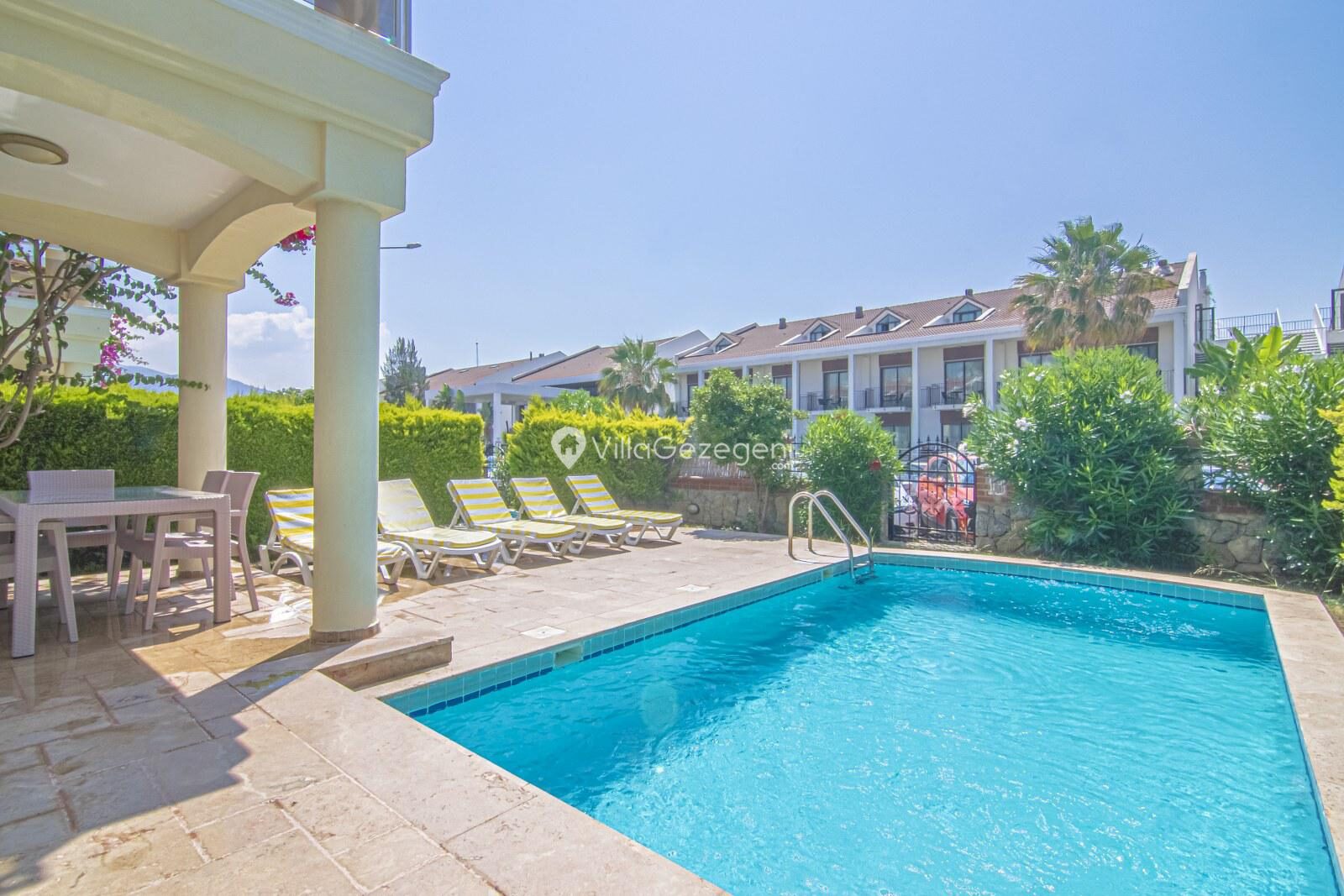 Villa Oyster 5 — 3