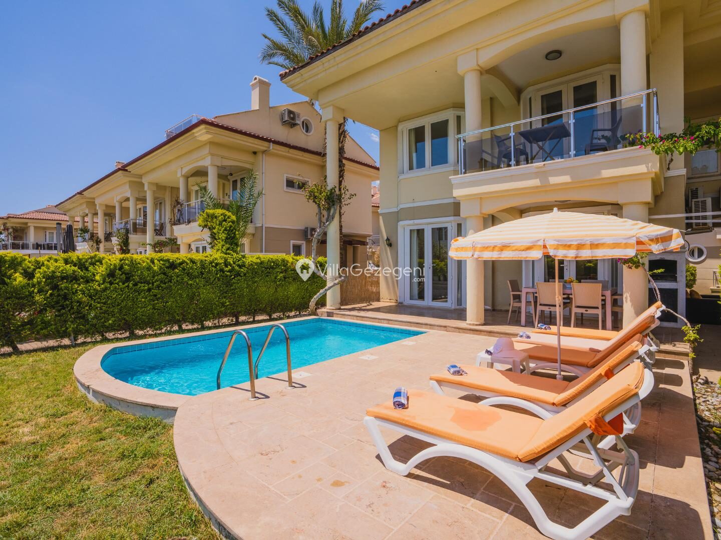 Villa Pearl 4 — 2