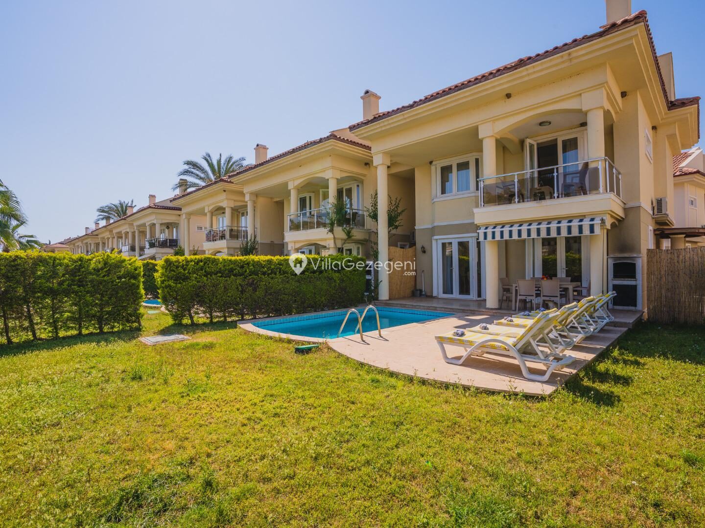 Villa Pearl 9 — 1