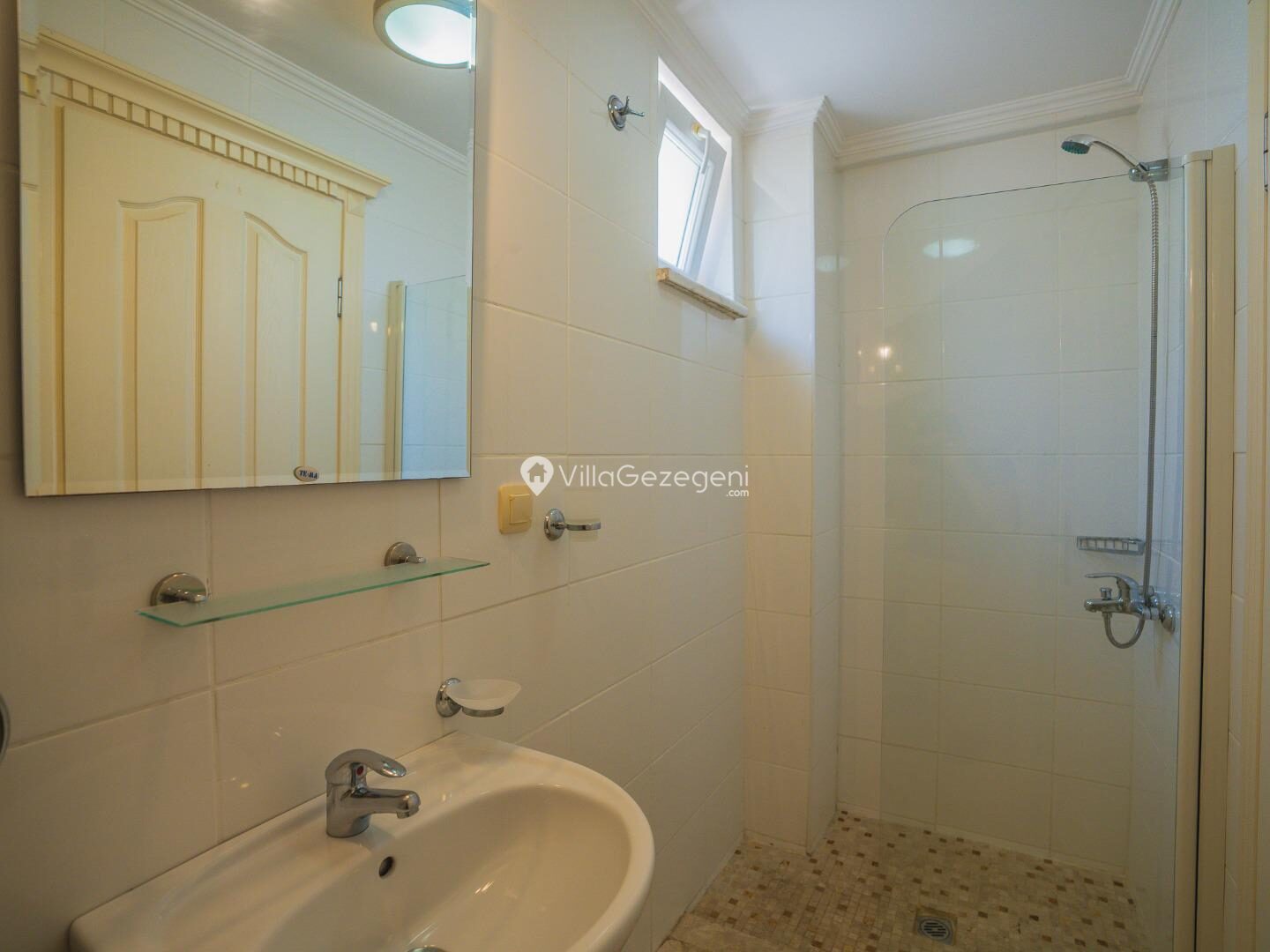 Villa Pearl 9 — 37