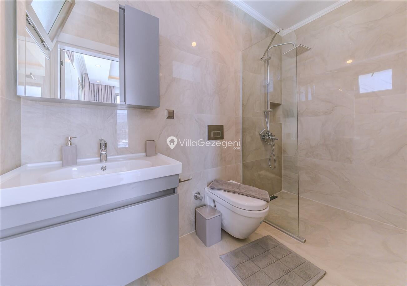 Villa Eterna — 41