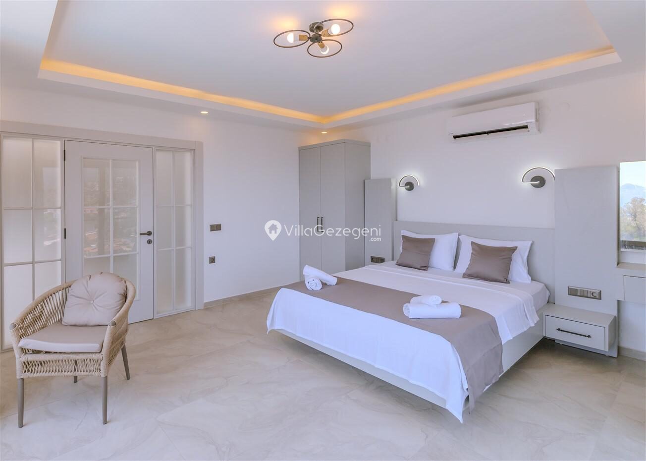 Villa Eterna — 45