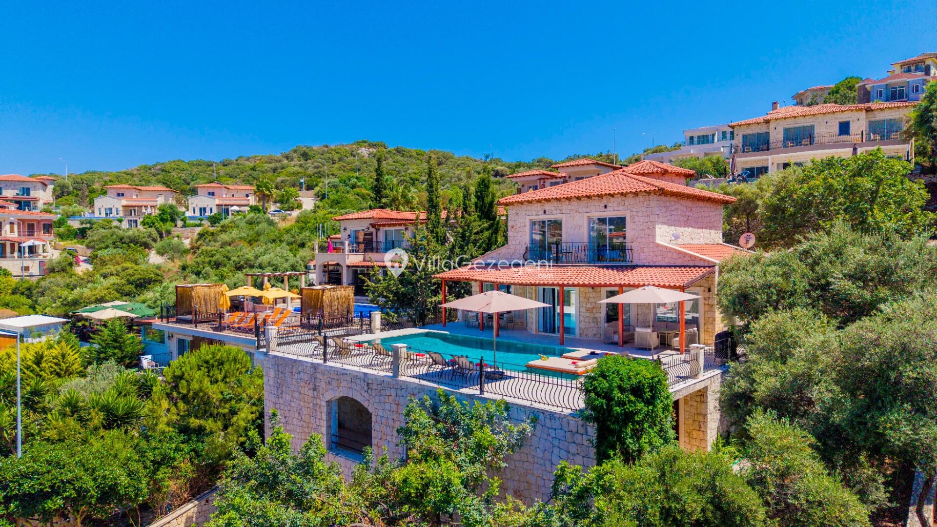 Villa Ada Uno – Çukurbağ kiralık villa