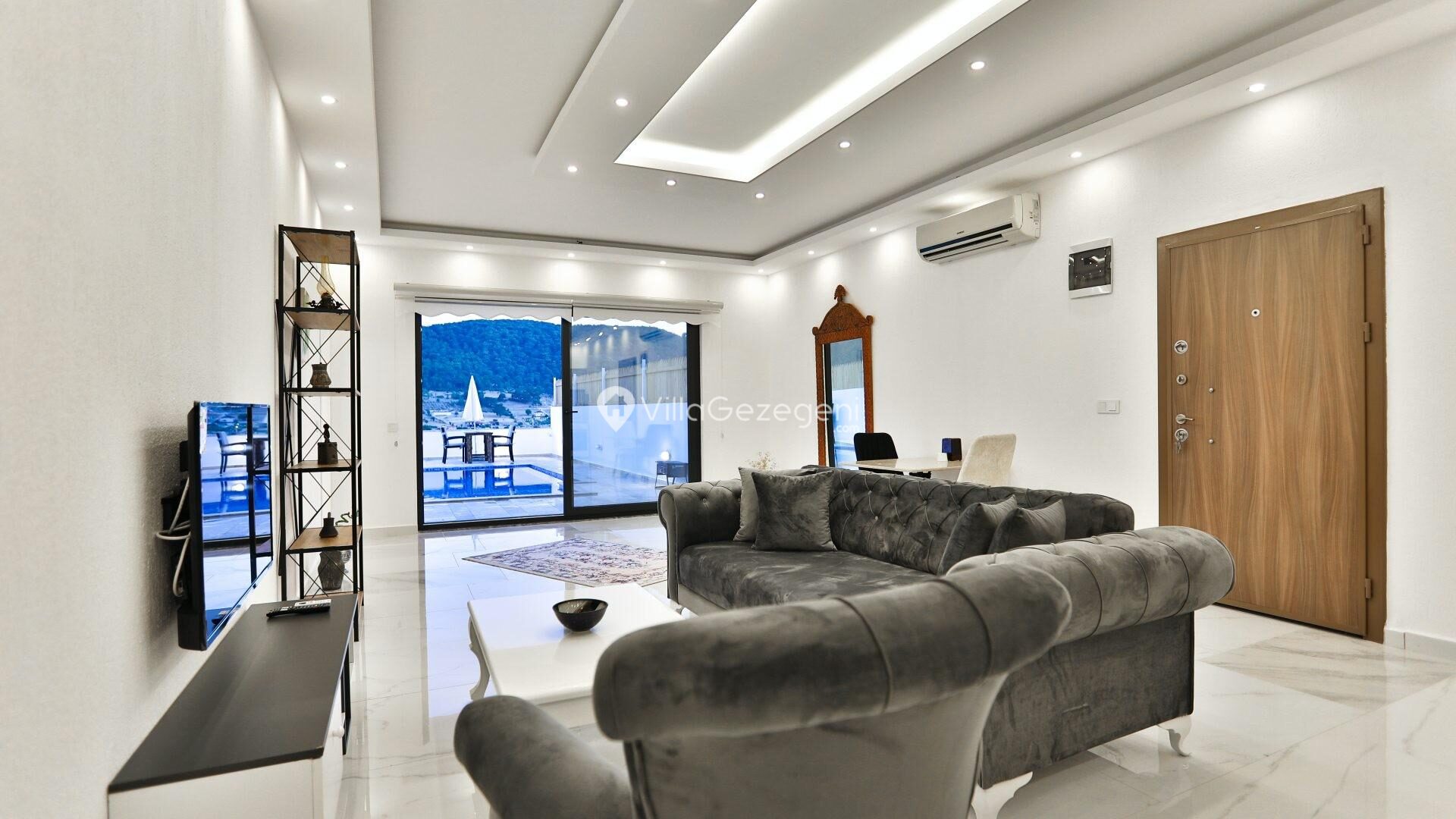 Villa Emir Kalkan — 1