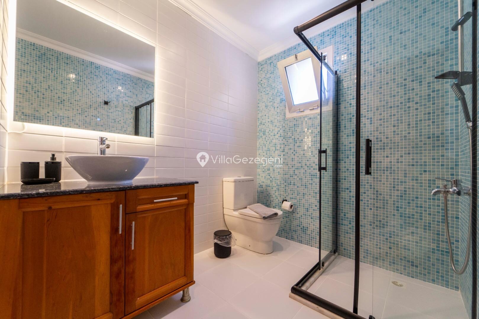 Villa Ada Uno – Çukurbağ kiralık villa