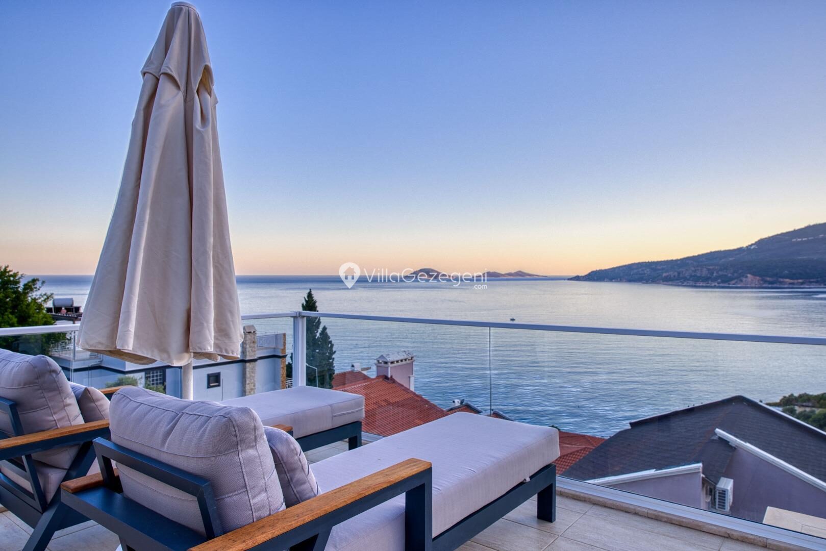 Villa Bella Luna — 77