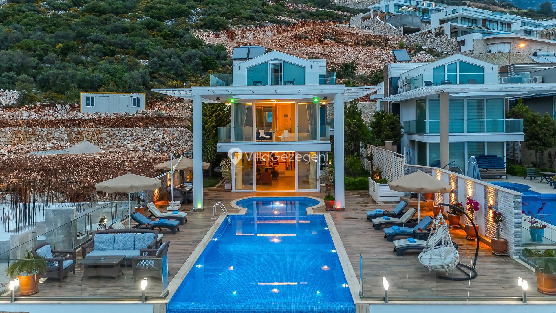 Villa Hillside 3 — 60