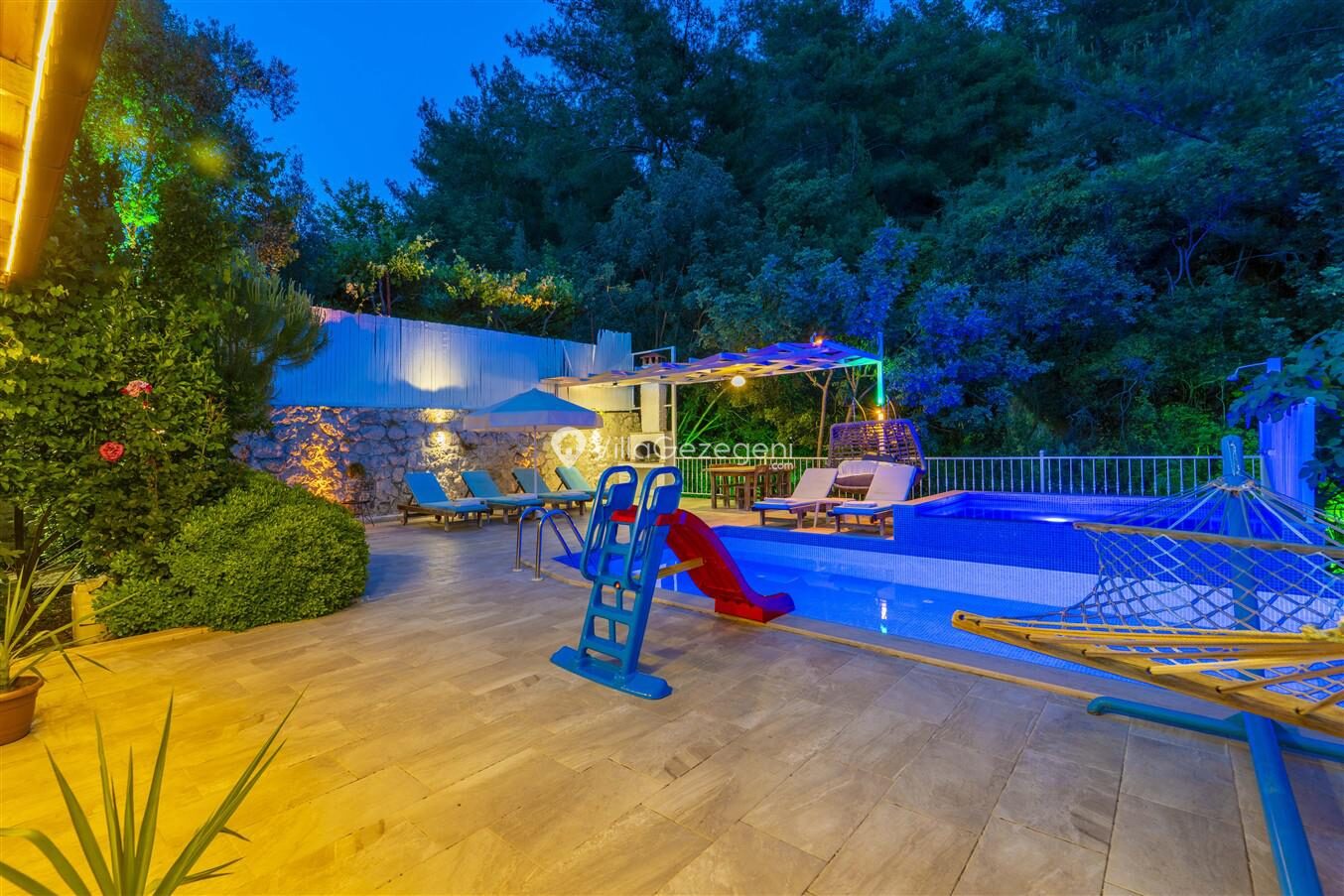 Villa Botanik — 12