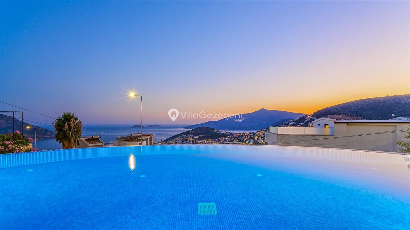 Villa Neptune — 8