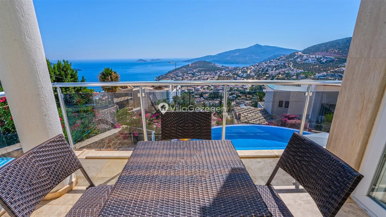 Villa Neptune — 42