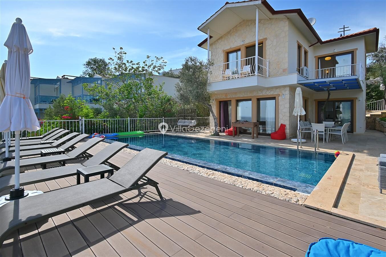 Villa Hermes 1 — 26