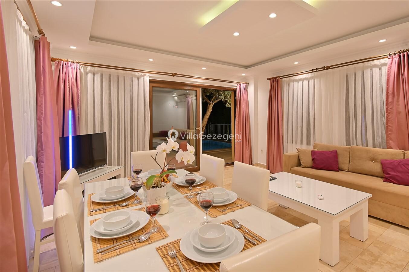 Villa Hermes 1 — 28