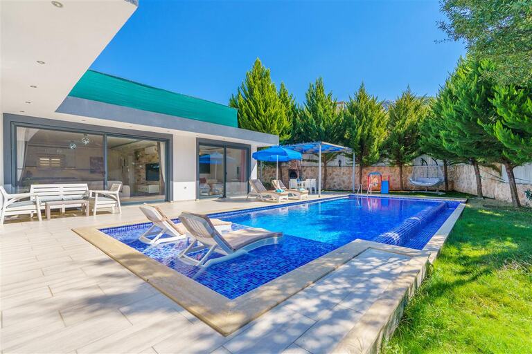 Villa Saha — 2