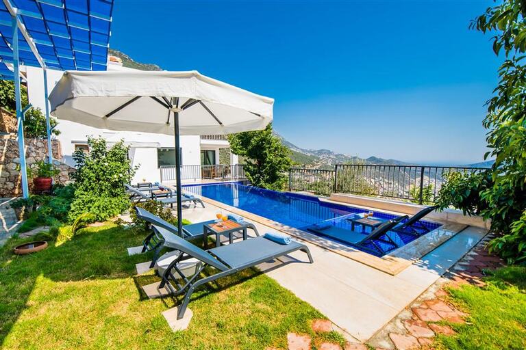 Villa Mamma Mia — 1