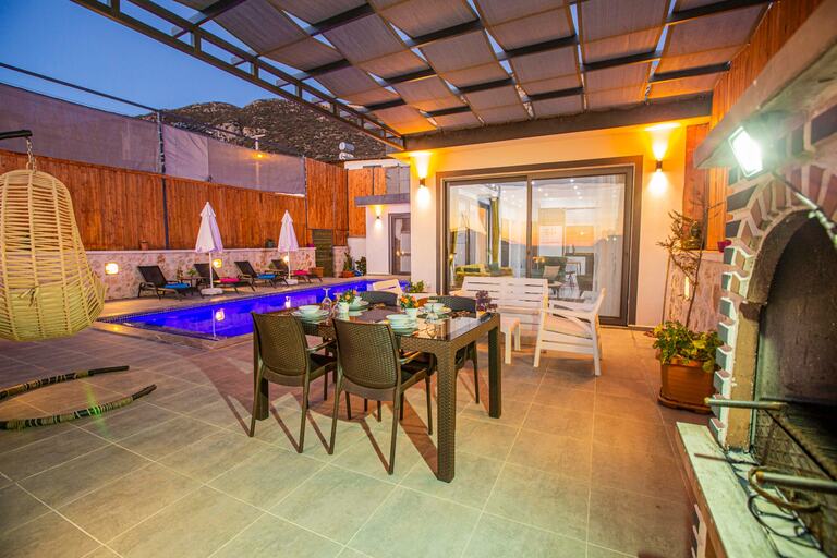 Villa Karya — 3
