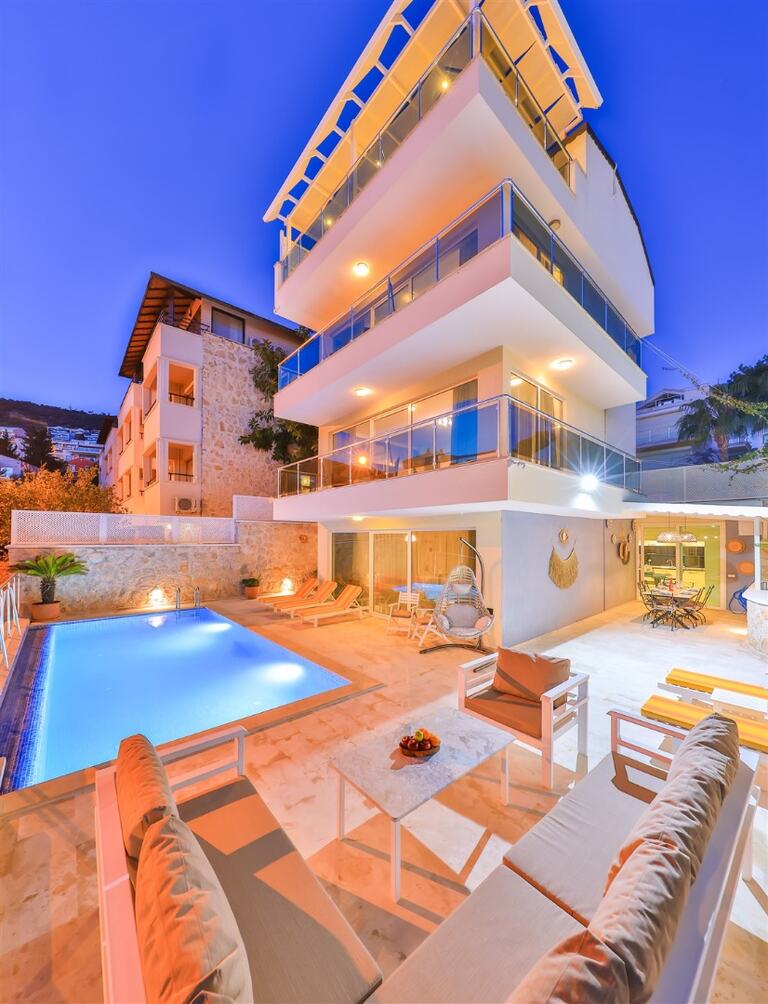 Villa Golden Lotus — 2