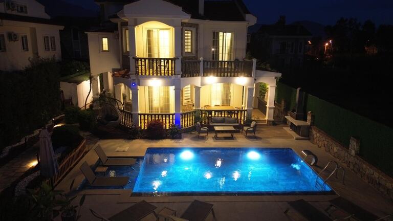 Villa Nazende — 2