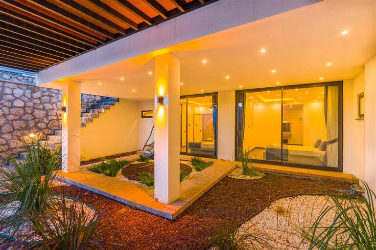 Villa Laoda — 2