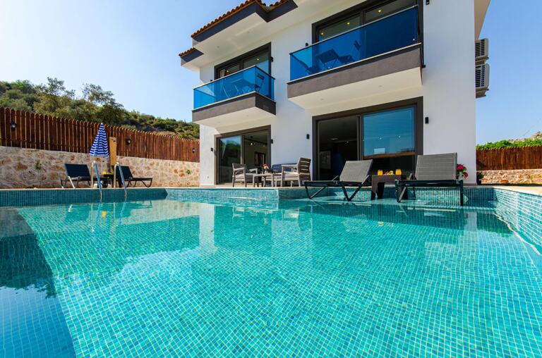 Villa Luka — 1
