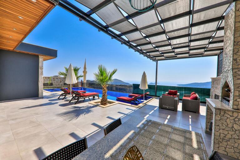 Villa Royal Romeo — 2