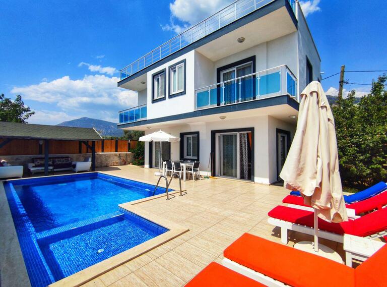 Villa Cello Üzümlü — 1