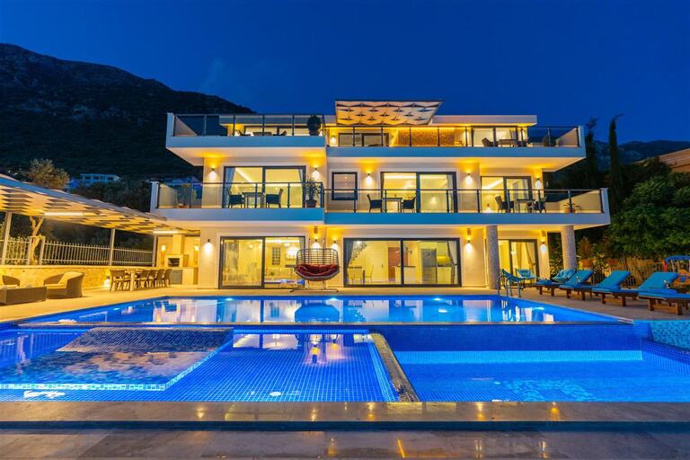 Villa Kral — 1