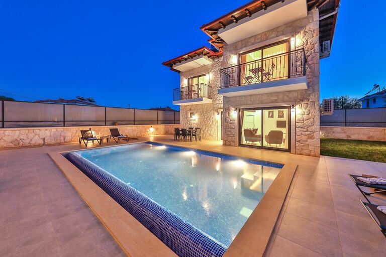 Villa Kaşlı 2 — 1
