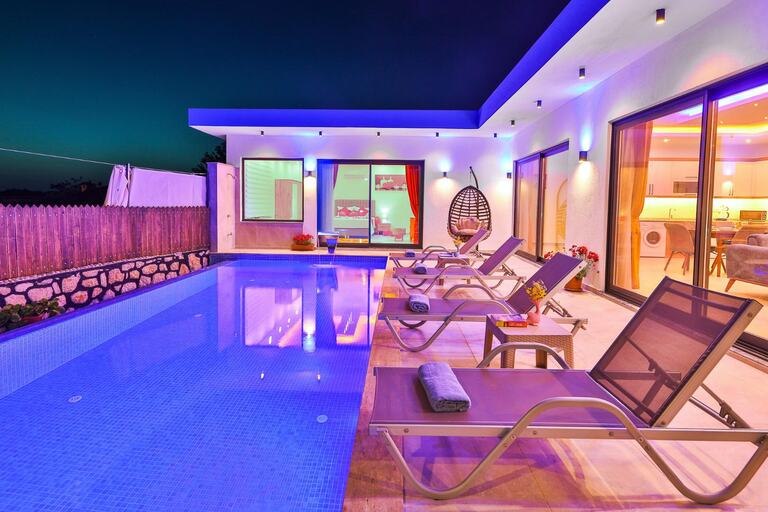 Villa Cancan — 1