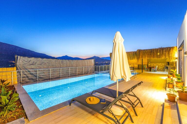 Villa Lambuka — 3