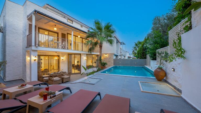 Villa Orange — 1