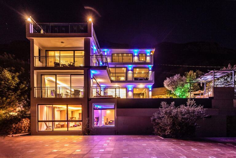 Villa Om — 1