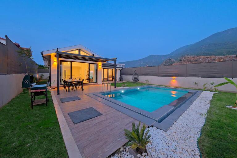 Villa Arel House — 2