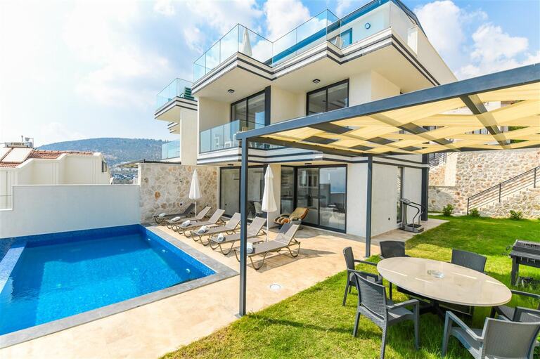 Villa Ece Kızıltaş — 1
