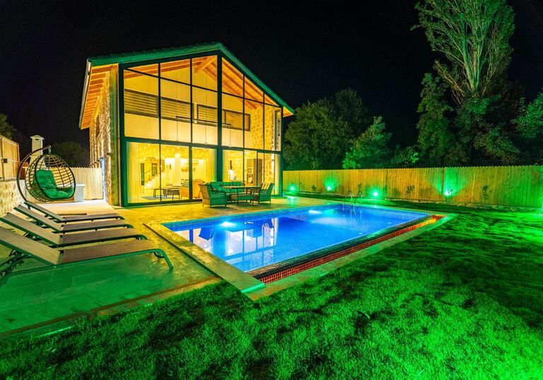 Villa Sirius Bezirgan — 2