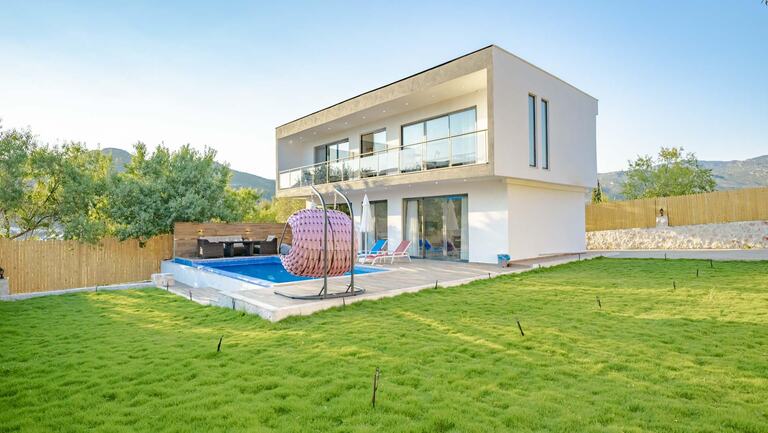 Villa Palas — 2