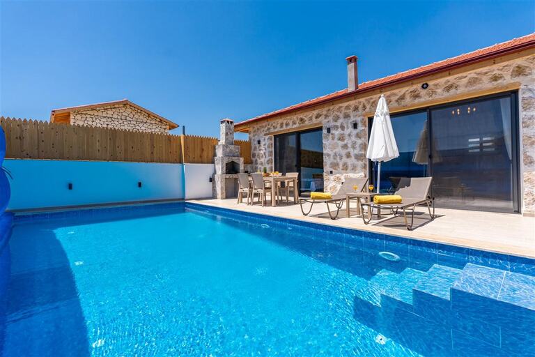 Villa Sultan Bezirgan — 1