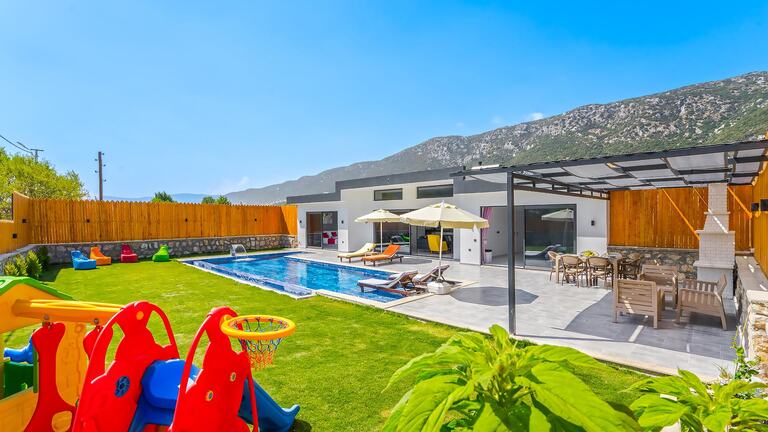 Villa Yalım — 1