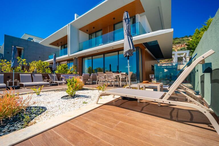 Villa Aura C — 3